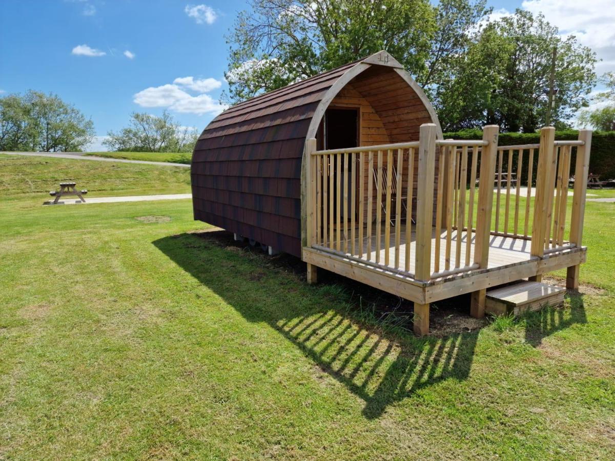 Rustic Pods Riverview Holiday Park ลินคอล์น ภายนอก รูปภาพ