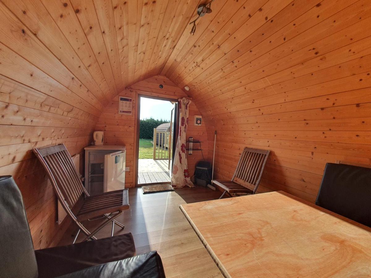 Rustic Pods Riverview Holiday Park ลินคอล์น ภายนอก รูปภาพ